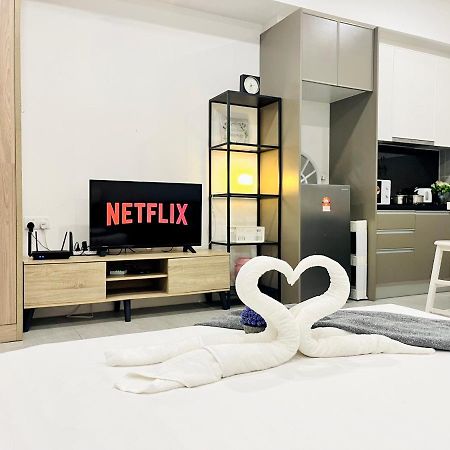 {20% Off} Bs Xiamen @ Klia Studio Netflix Appartement Sepang Buitenkant foto