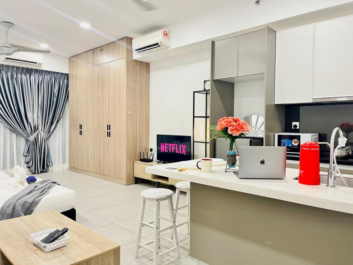 {20% Off} Bs Xiamen @ Klia Studio Netflix Appartement Sepang Buitenkant foto