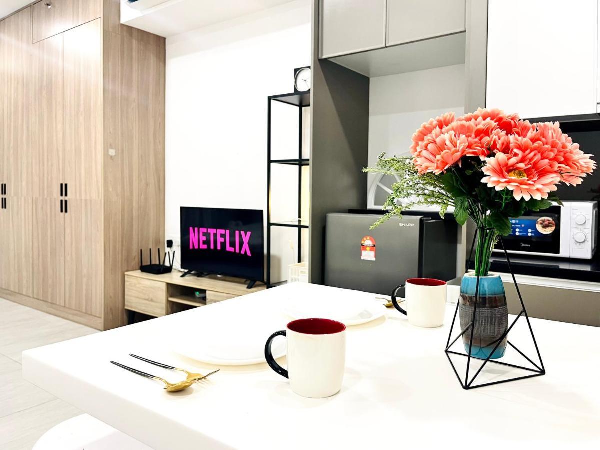 {20% Off} Bs Xiamen @ Klia Studio Netflix Appartement Sepang Buitenkant foto